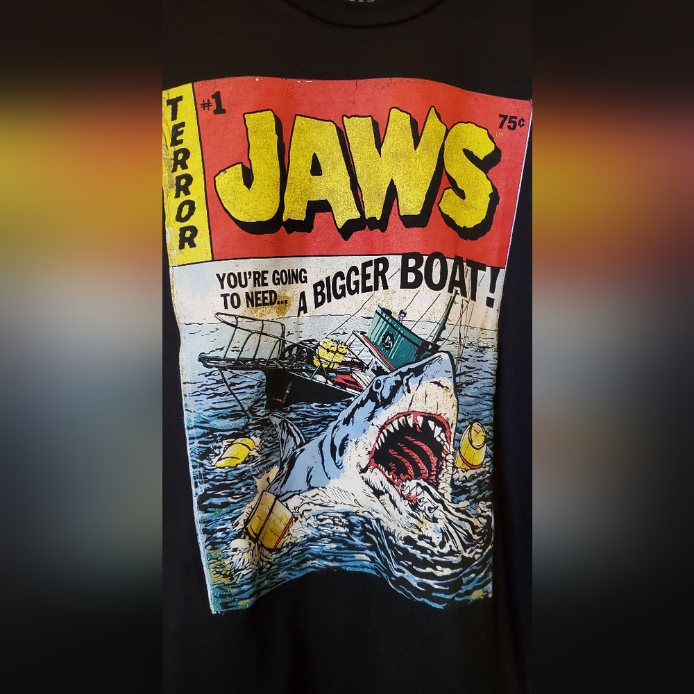 Retro Jaws Adult Unisex Graphic Short Sleeve T-Shirt Size Small